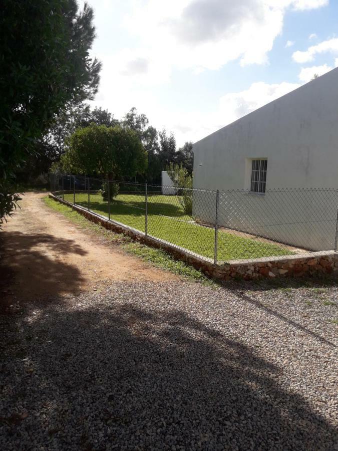 Вилла Casa De Ferias Алгош Экстерьер фото
